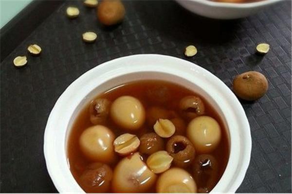 桂圆莲子汤