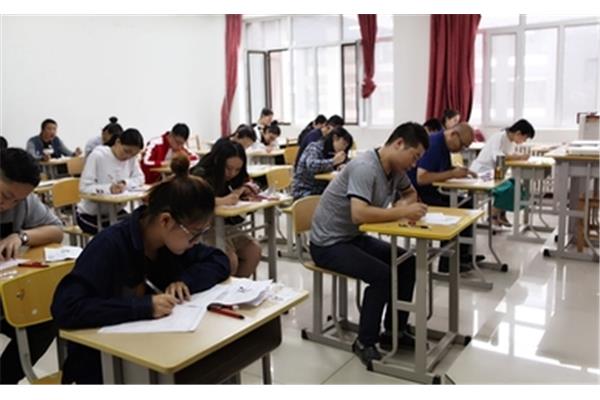 成人考试怎么报名