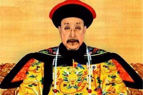 过目成诵的意思
