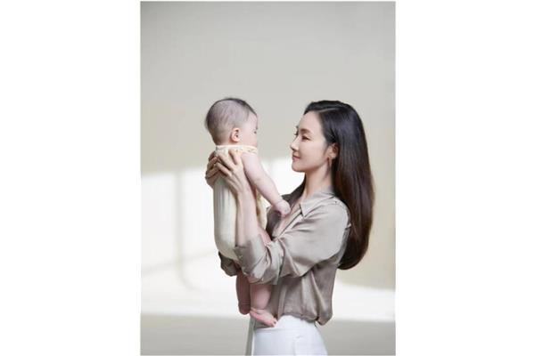 雪白的妈妈