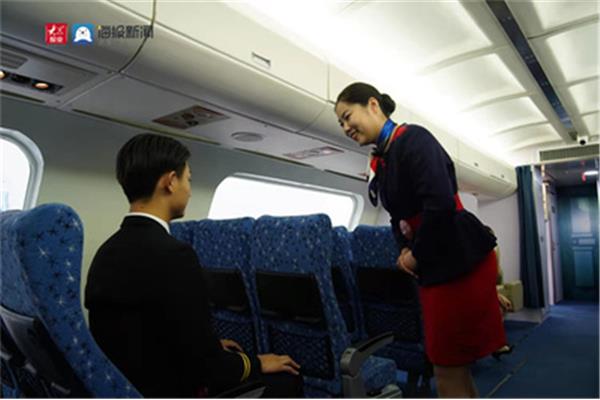 空中乘务专业