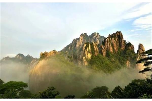什么光山色