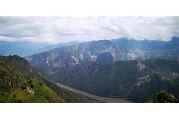 四川凉山旅游景点