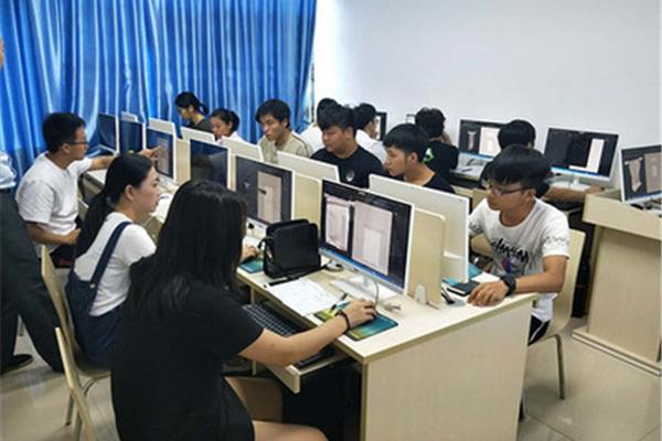 学电脑培训多少钱