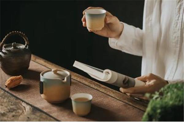 品茶的诗句