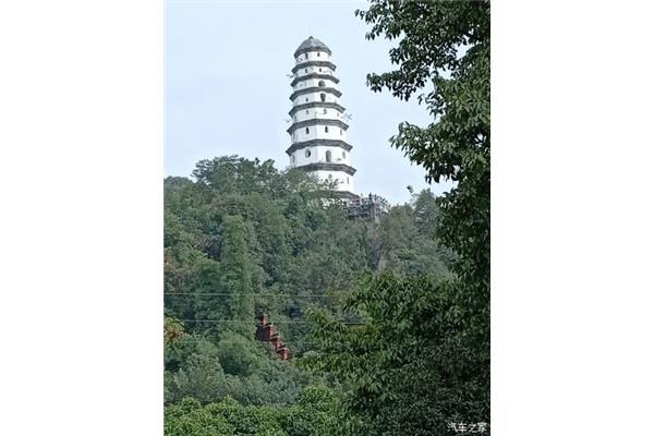 白塔山公园