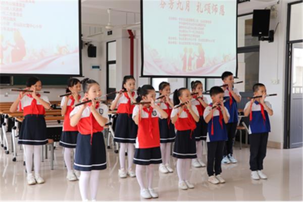 感谢师恩作文
