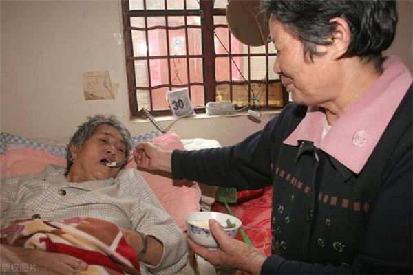 老人去世怎么说