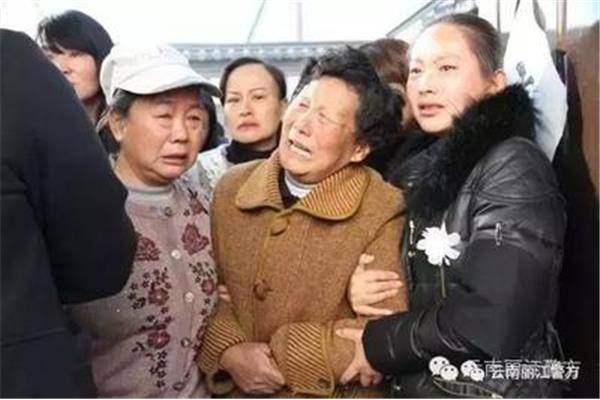 老人去世怎么说