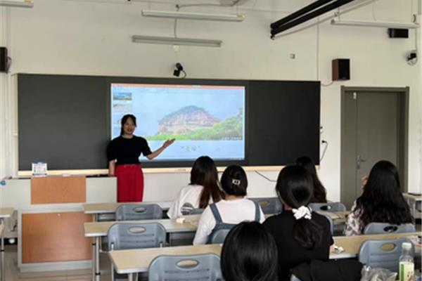 导游讲解技巧