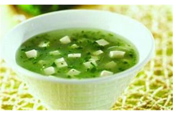 荠菜豆腐汤