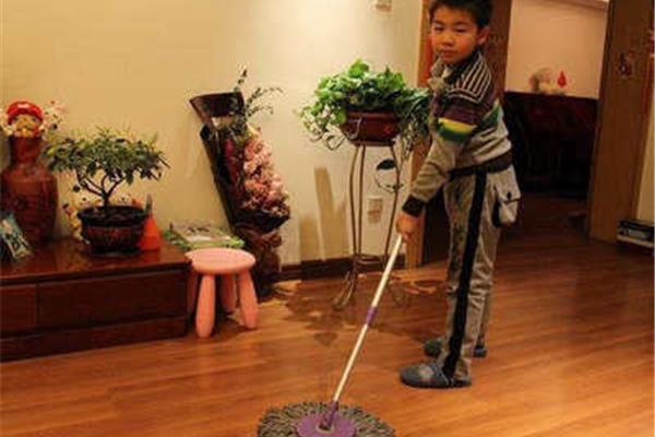 帮父母做家务图片