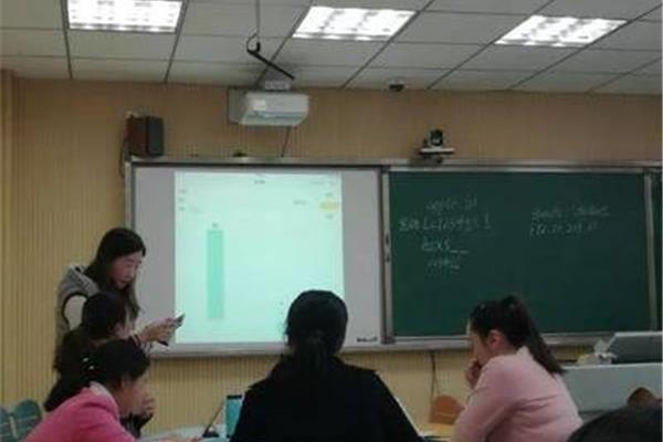 授课老师评价