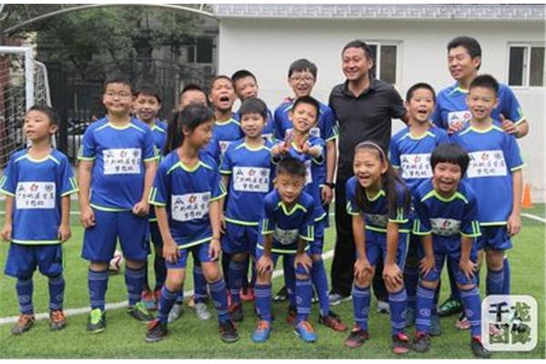 椿树馆小学