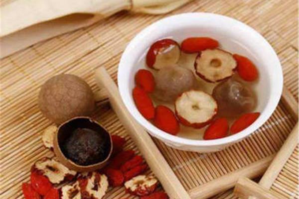 气血虚怎么补最快