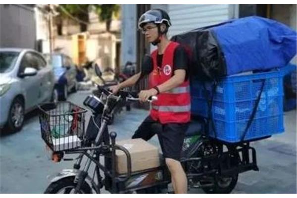 配送员是做什么的