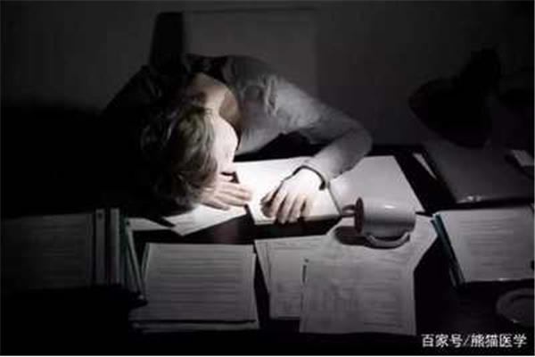 熬夜会导致肥胖吗
