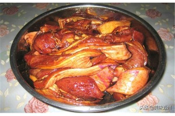 腊肉的腌制
