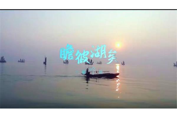 上有天堂下一句
