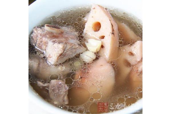 花生莲藕汤