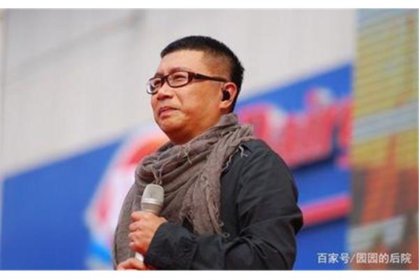我的家在东北歌词