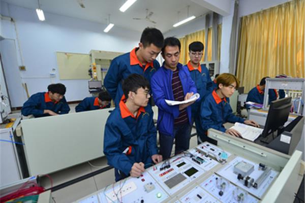 专业技术工作
