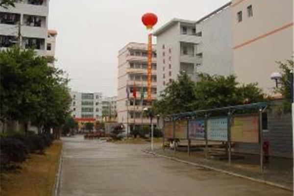 广西城市建设学校