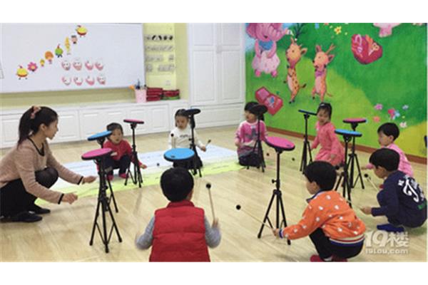幼儿音乐律动