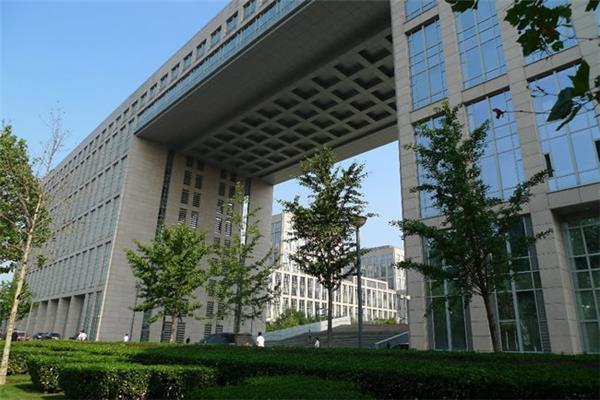 北京航空航天大学