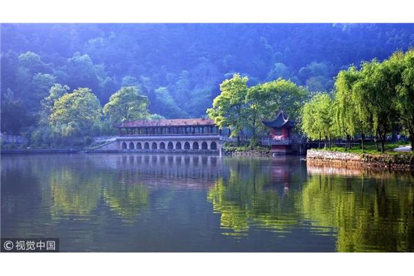 贵州黔灵山公园