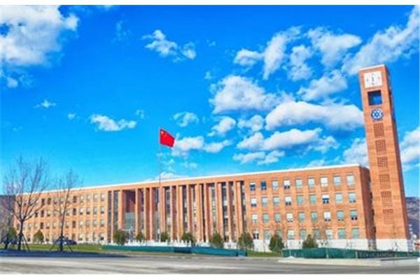 北京航空航天大学