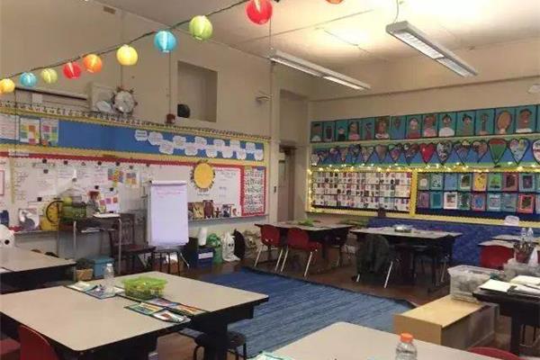 小学教室布置