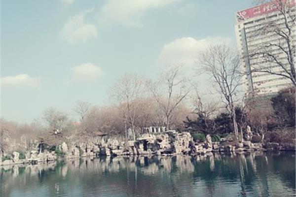 五龙潭公园
