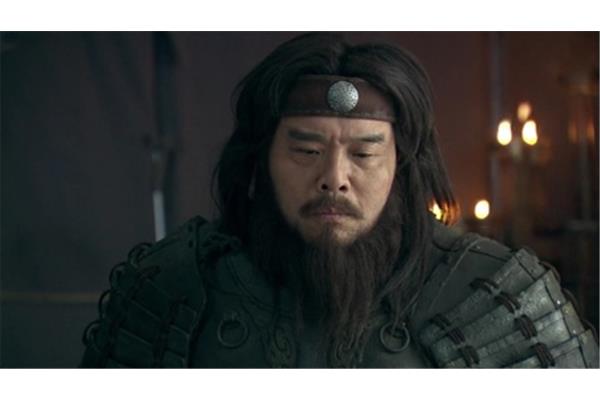 魁梧的意思
