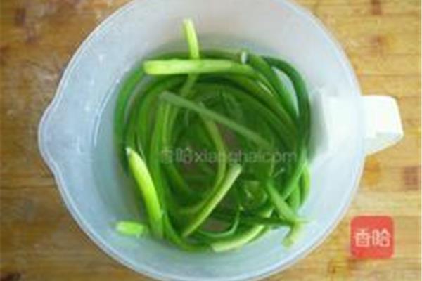 泡蒜苔的制作方法