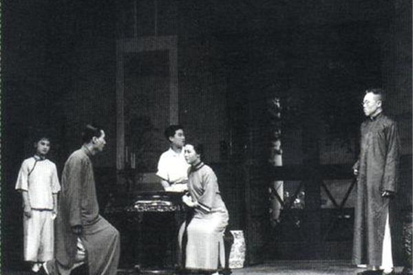 鲁迅被誉为什么