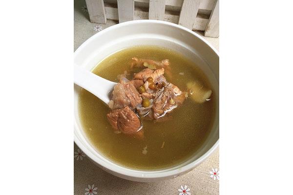 绿豆炖排骨