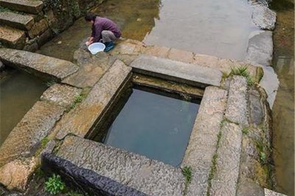 江水不犯河水