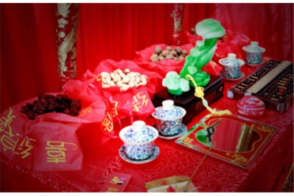 新婚铺床祝福语