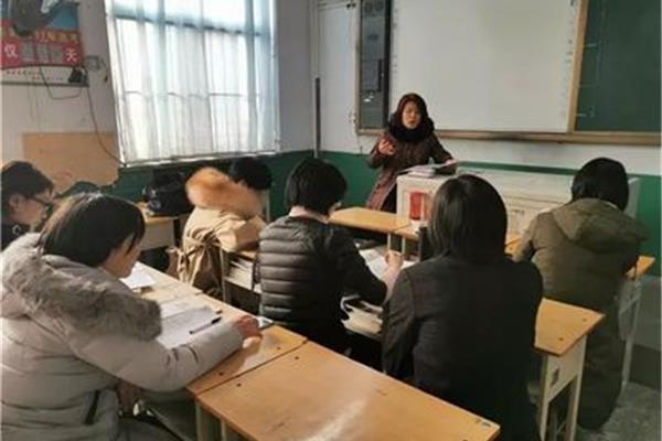 班会课评课用语