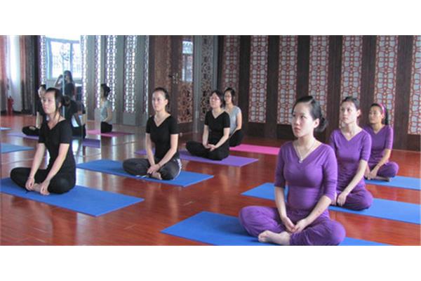 培训瑜伽导师学校