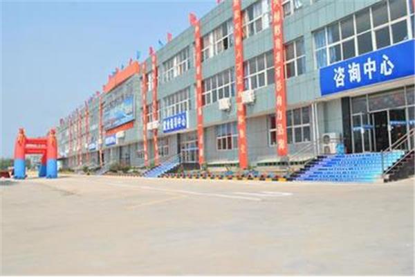 四川万通汽修学校