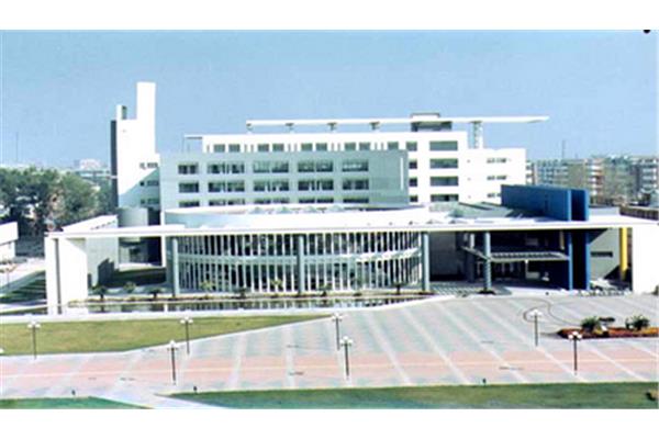 天津财经大学地址