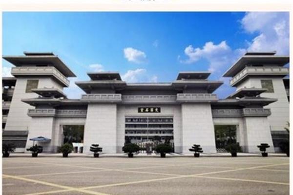 成都石室中学北湖校区