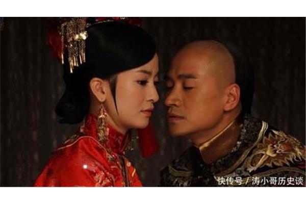 宫女挨板子