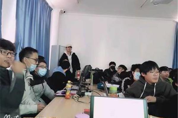 北京北大青鸟学费