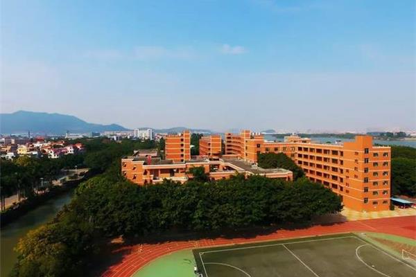 南海中学分校