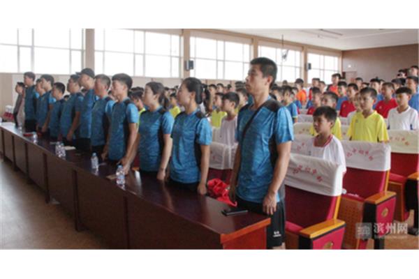 北镇中学初中部