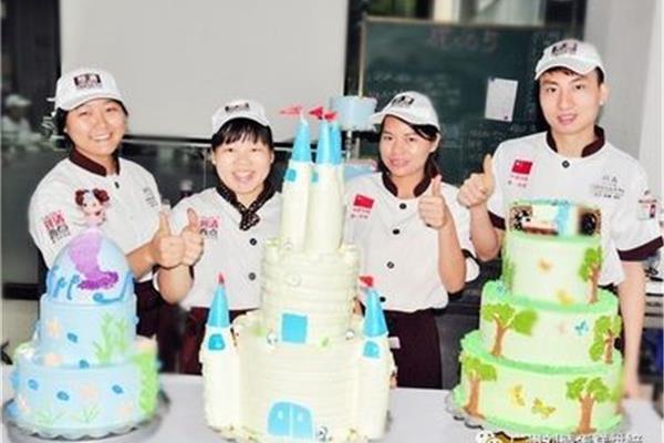 刘清蛋糕学校