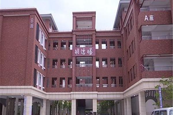 南海区石门实验学校